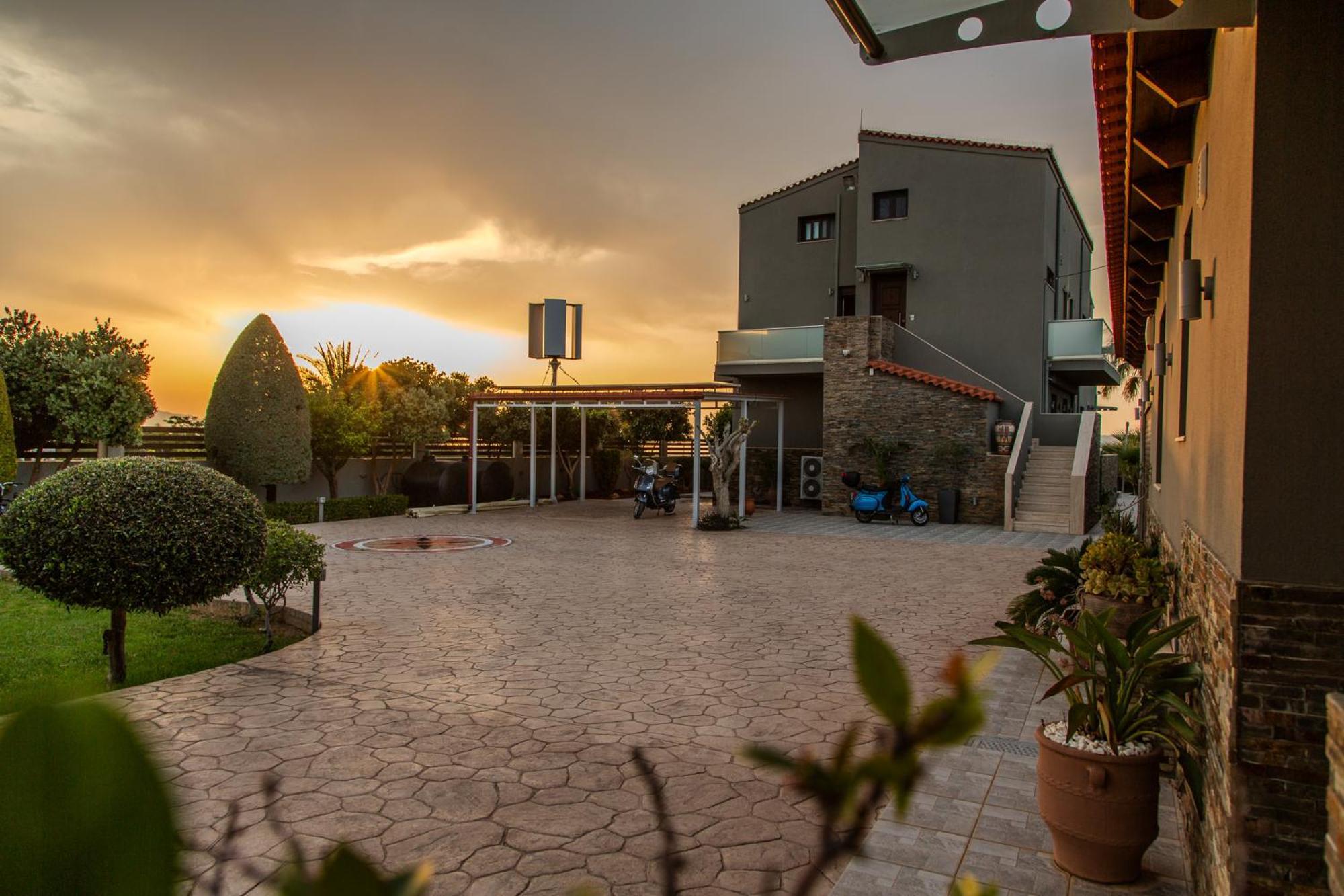 A Cozy Eco Villa By The Sea Gouves Esterno foto